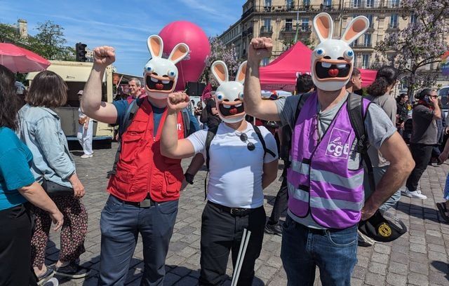 Les lapins crétinés démontrent également