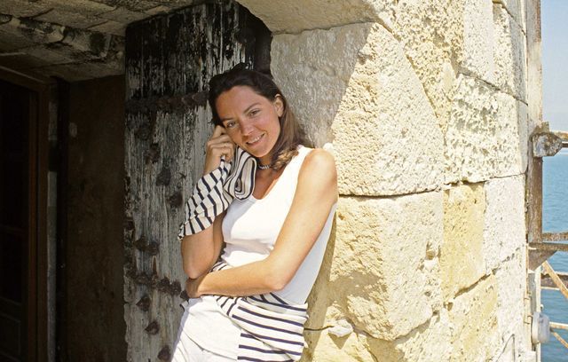 Cendrine Dominguez, quatrième présentateur du spectacle (photo prise en 1993).