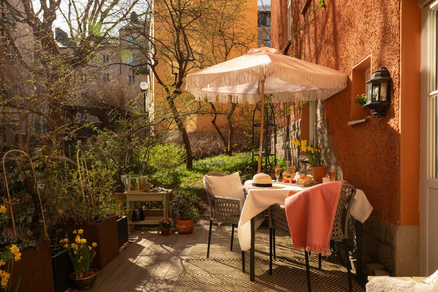 patio ajusté