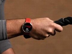 La version 6.0.14.1 du firmware est déployée sur la smartwatch Amazfit Active 2. (Source de l'image: AmazFit)