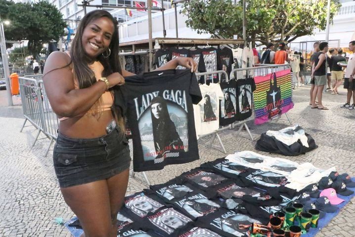 T-shirt, tasses, casquettes ... La vente d'articles dérivés a été en plein essor.