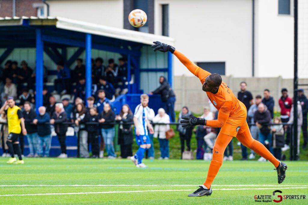 Football régional 1 FC Porto Portugais amiens US Camongazette Sports Théo Bégler 029