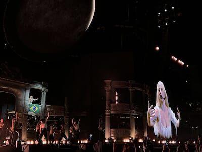 Lady Gaga met le feu à Rio de Janeiro pour un énorme concert gratuit