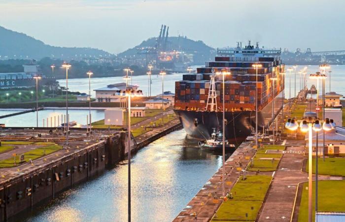 Le Panama autorise le déploiement de soldats américains près du canal -.
