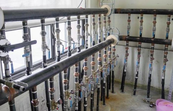 Choisissez l’énergie géothermique pour chauffer et la climatisation dans un école secondaire -.