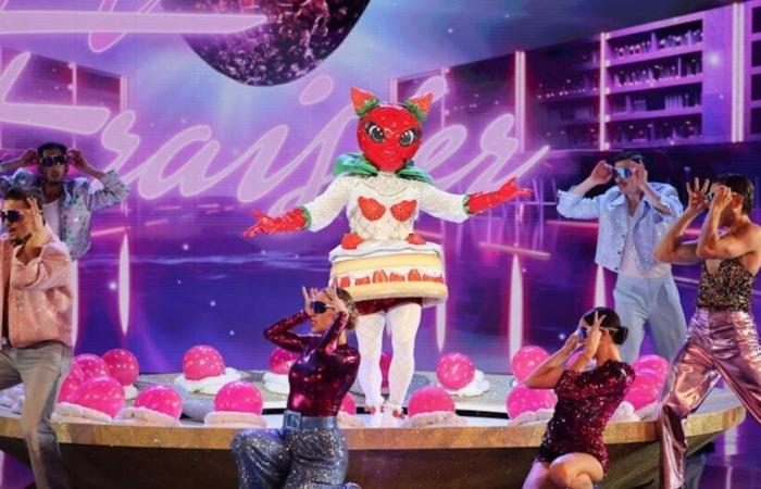 La liste de tous les costumes de la saison 7, les indices et nos prévisions -.
