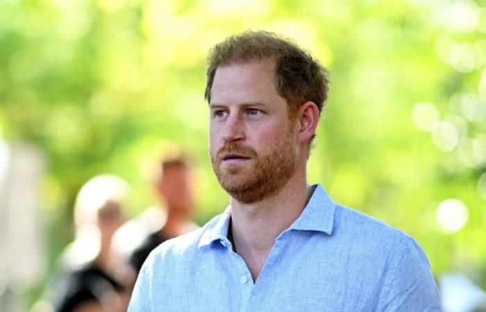 Rejeté par la justice, le prince Harry veut se réconcilier avec sa famille -.