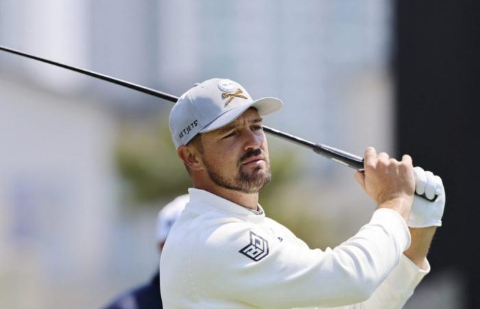 Bryson DeChambeau domine avec une solution révolutionnaire au golf de la Corée du Sud. -.