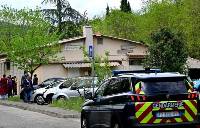 Le père d’Olivier A., ​​un suspect dans le meurtre d’Aboubakar Cissé, parle -.