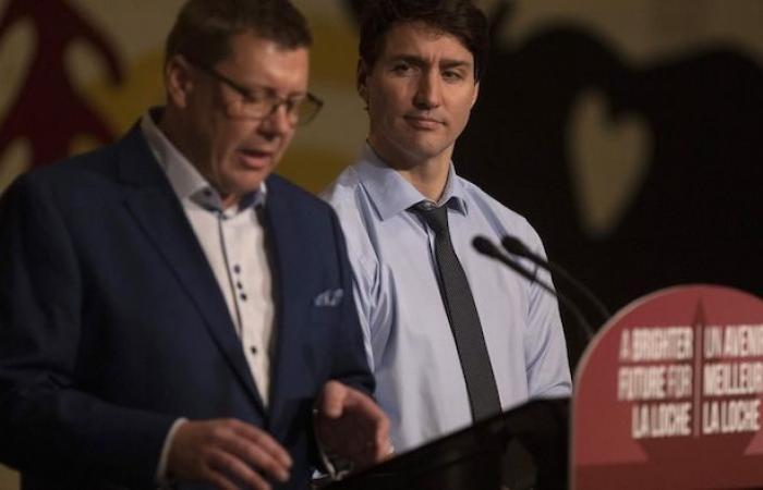 Scott Moe invite Mark Carney à la Saskatchewan lors d’un appel téléphonique -.
