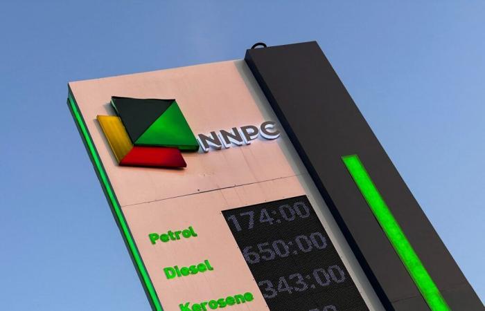 La purge anti-corruption frappe l’ex-État général du géant pétrolier NNPC -.
