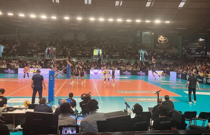 L’Alterna Stade Poitevin Volley-Ball se qualifie dans la finale, l’entraîneur CVB 52 est ennuyé: “Le règlement est stupide”
