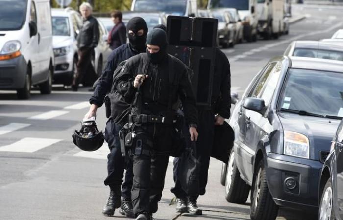 Le père d’un magnat de crypto-monnaie enlevé au cœur de Paris couvre la liberté après une agression policière -.