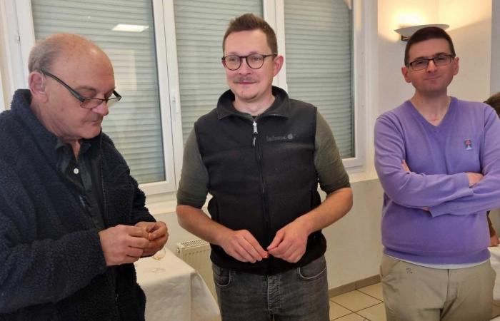 80 ans après la libération, un livre retrace l’histoire de Creusot en guerre -.
