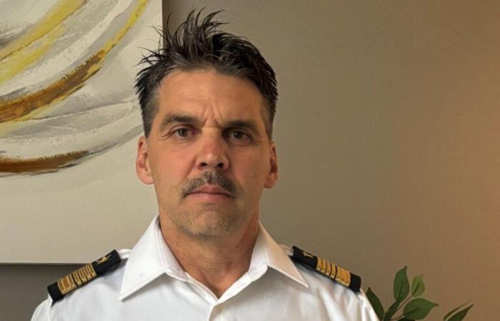 Patrick Bouchard reprend officiellement la gestion des pompiers des charges -.