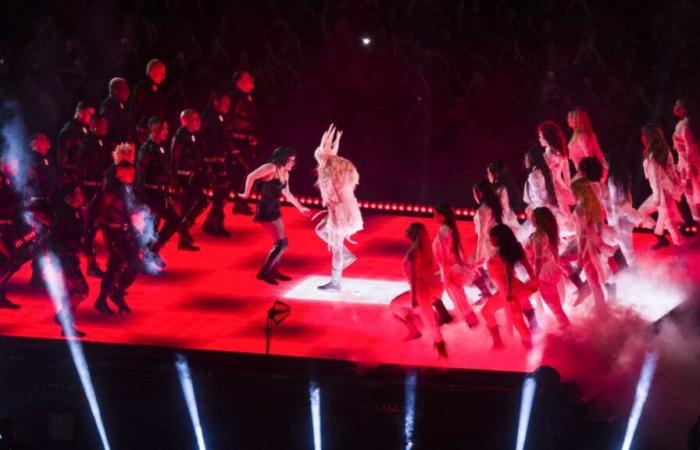 Découvrez les images de ce concert gargantuesque -.