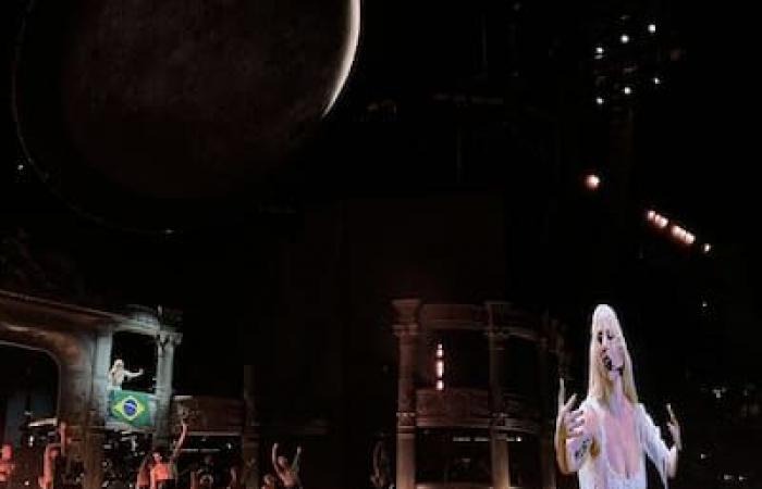 Lady Gaga met le feu à Rio de Janeiro pour un énorme concert gratuit -.