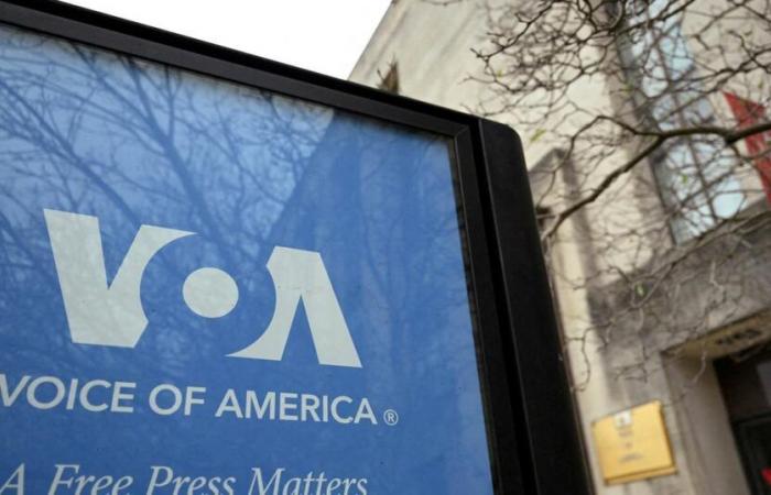 La justice américaine s’est opposée à la reprise de l’antenne de la radio internationale de la voix d’Amérique -.