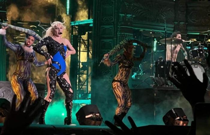 Lady Gaga met le feu à Rio de Janeiro pour un énorme concert gratuit -.