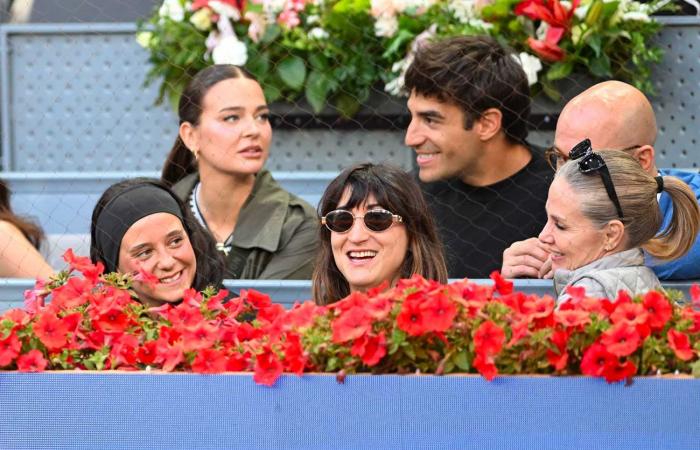 Victoria de Marichalar affiche son amour en plein air avec Borja Moreno au tournoi de tennis de Madrid -.