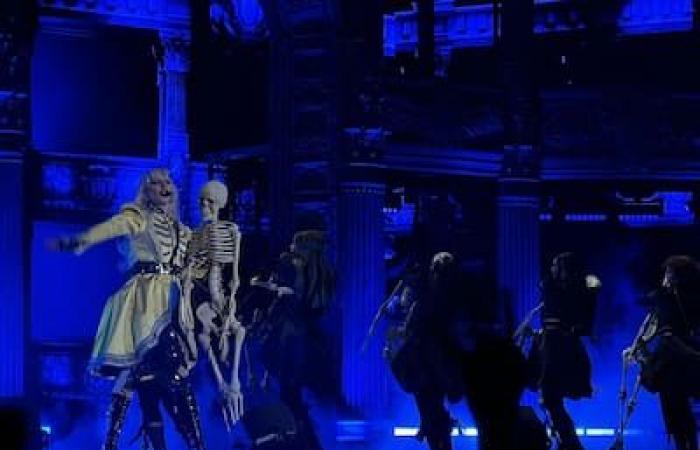 Lady Gaga met le feu à Rio de Janeiro pour un énorme concert gratuit -.