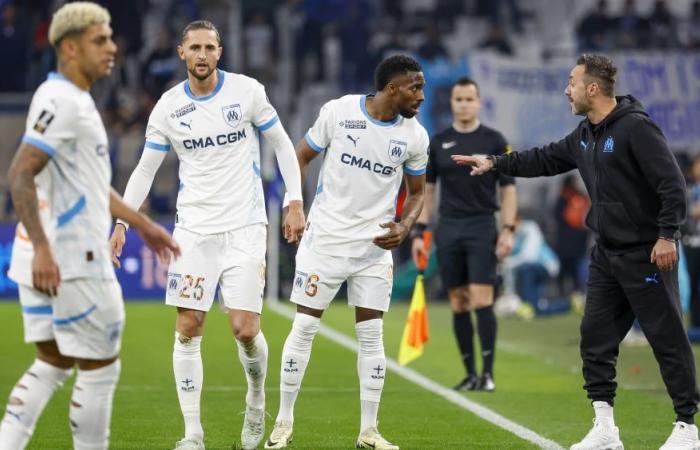 Om. Dans quel schéma tactique les Olympiens évolueront à Lille? -.