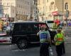 Une voiture se précipite dans la foule à Stuttgart et en fait une mort -.