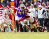 Le voyage déchirant de Kyren Lacy excite l’appel urgent de Carmelo Anthony à l’action pour les athlètes du LSU confrontés à des luttes invisibles. -.