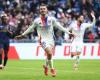 Mikautadze ne fait que changer dans les onze Lyonnais -.